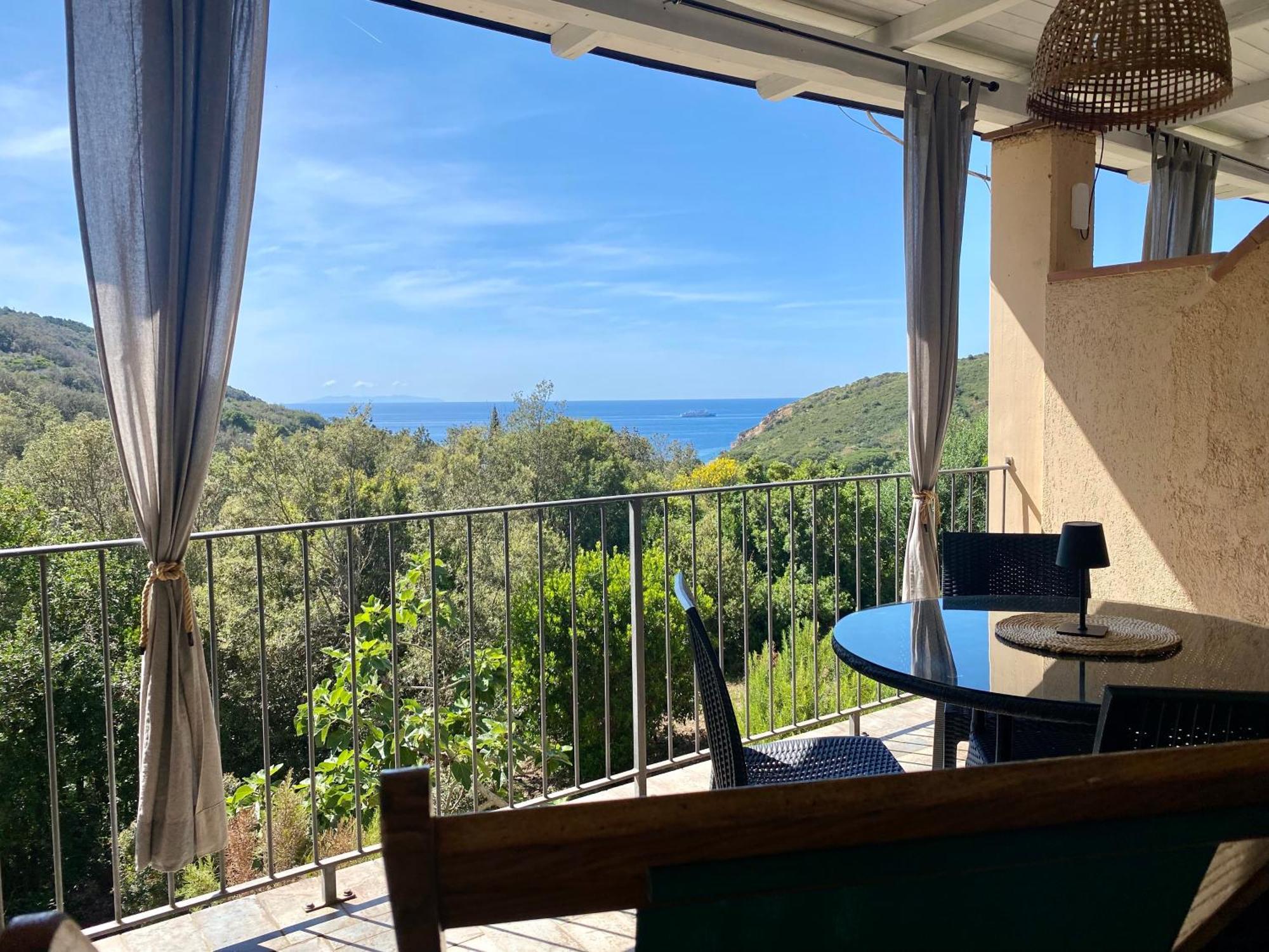 Villetta Ai Peri Nisporto Exteriör bild
